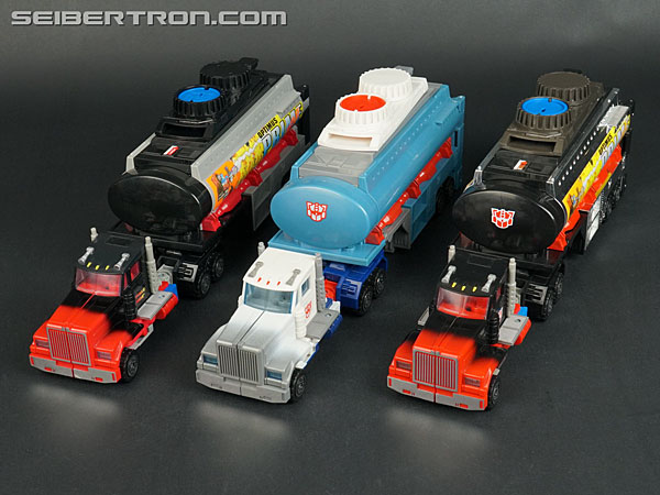 Transformers Generation 2 Laser Ultra Magnus (Image #36 of 90)