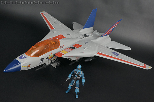Transformers News: New SDCC gallery: Starscream Skystriker with Cobra Commander Image