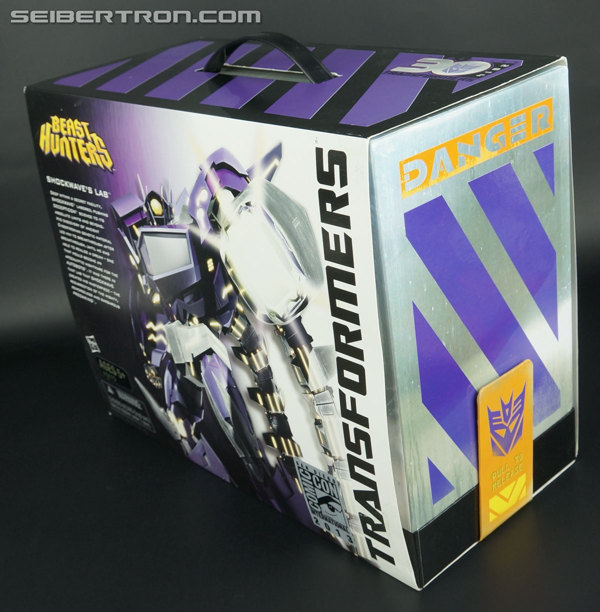 Transformers Comic-Con Exclusives Shockwave (Shockwave's Lab) (Image #7 of 190)