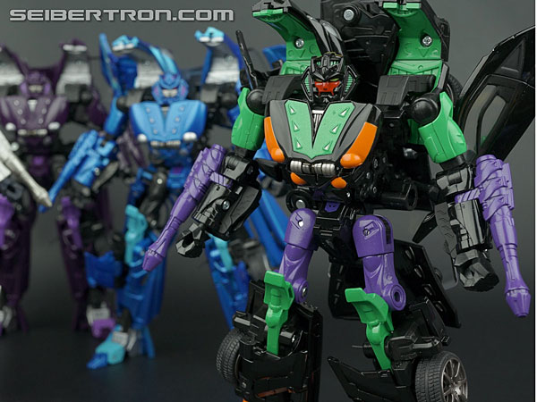 Transformers News: Top 5 Transformer toys sold at retail but NOT in the US Transformers News: Top 5 Transformer toys sold at retail but NOT in the US