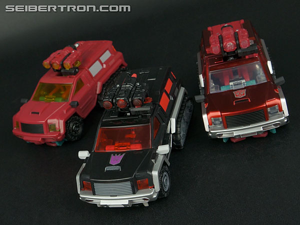 Transformers News: New Galleries: Generations Magnificus and United Perceptor