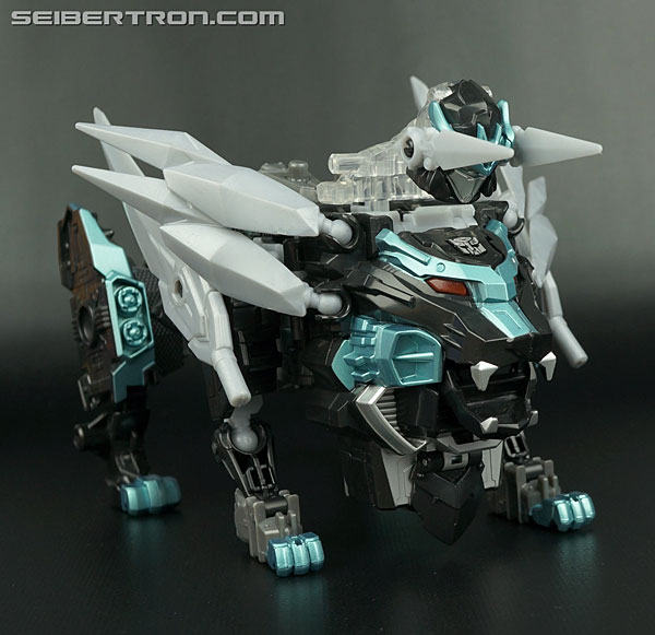 Transformers News: New Galleries: Go! Kenzan Kuromusha Version and Gekisoumaru Kurojishi Version