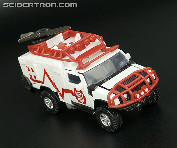 Transformers News: New Gallery: Age of Extinction Movie Advanced AD-15 Ratchet from Takara Tomy Transformers News: New Gallery: Age of Extinction Movie Advanced AD-15 Ratchet from Takara Tomy
