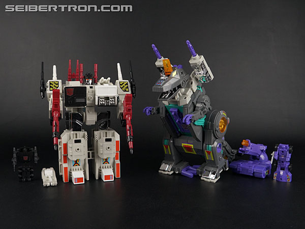 Transformers News: New Galleries: Platinum Edition Trypticon with Full-Tilt and Brunt #Transformers