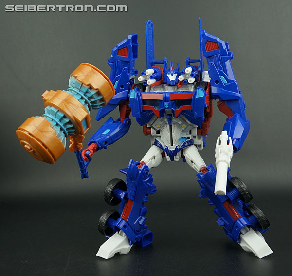 Transformers News: Re: New Galleries: Transformers Platinum Edition Starscream and Optimus Prime