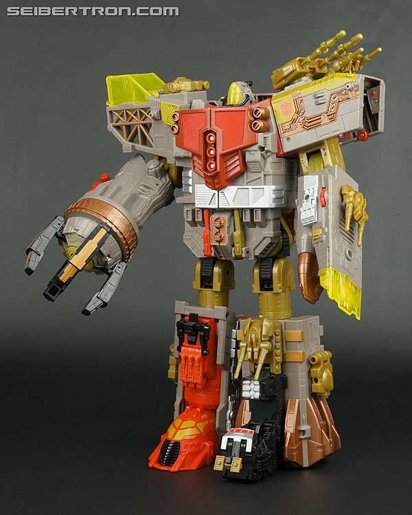 Transformers News: Top 5 Best Giant Transformers Toys Transformers News: Top 5 Best Giant Transformers Toys