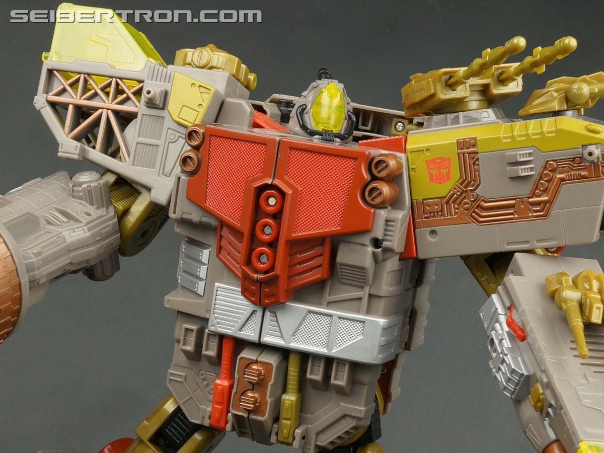 Transformers Platinum Edition Year of the Snake Omega Supreme (Image #197 of 274)