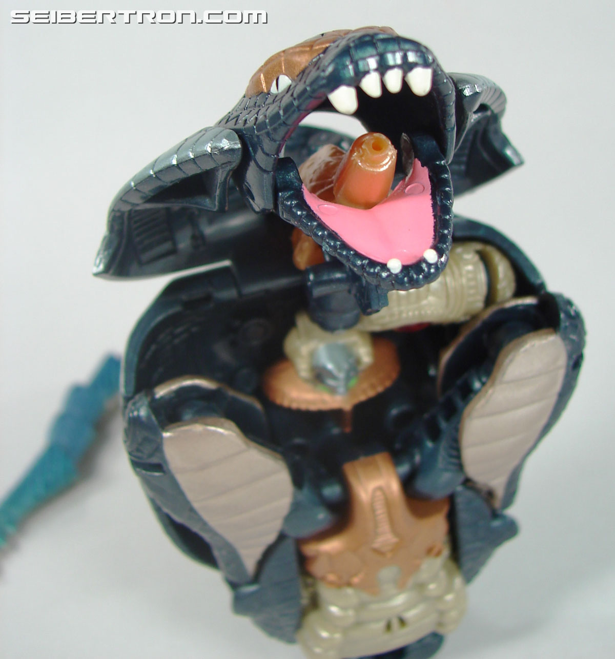 Transformers Beast Wars Neo Cohrada (Colada, Corahda) (Image #23 of 124) Transformers Beast Wars Neo Cohrada (Colada, Corahda) (Image #23 of 124)