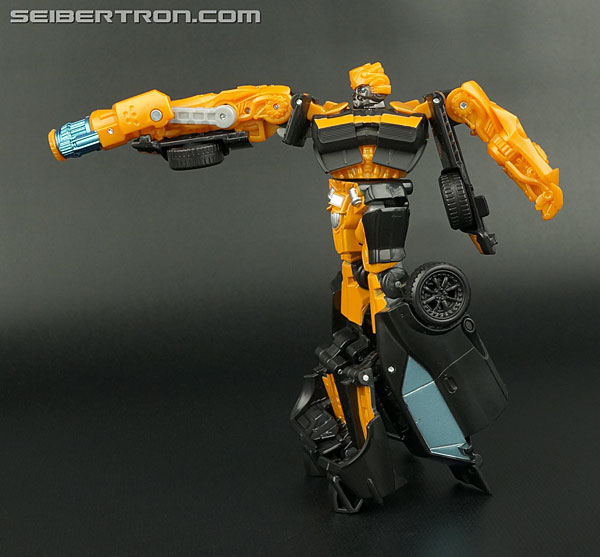 Transformers News: New Galleries: AOE Power Attackers Chainsaw Thrash Vehicon and High Octane Bumblebee