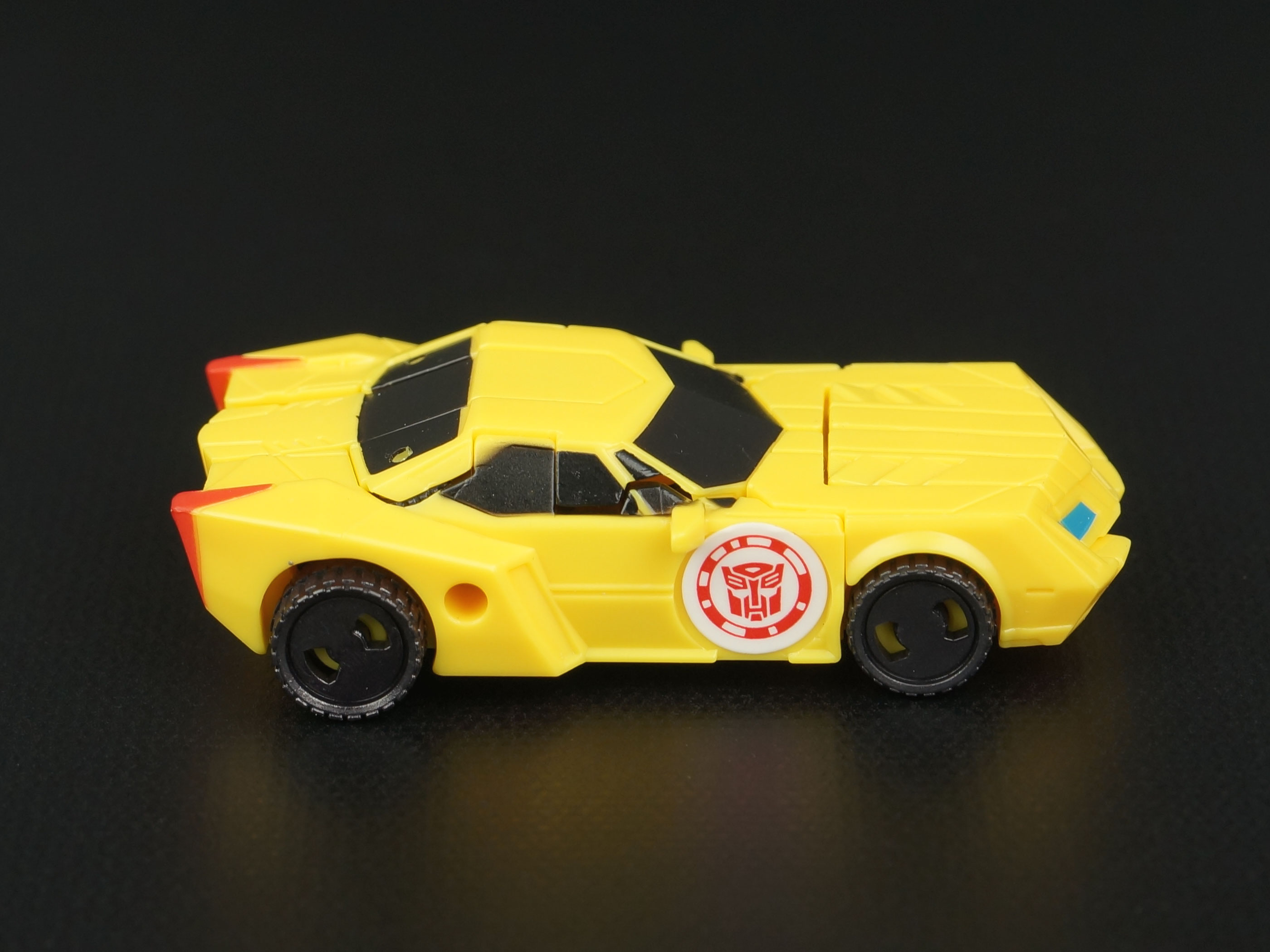 Transformers: Robots In Disguise Bumblebee (Image #18 of 75)