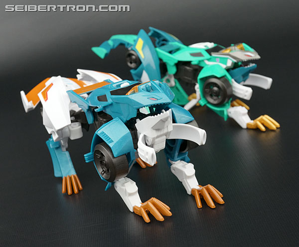 Transformers News: New Galleries: Robots In Disguise Deployer Crazybolt with Mini-Con Hammer