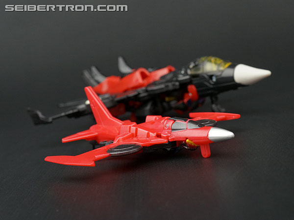 Transformers: Robots In Disguise Windblade (Image #32 of 69)