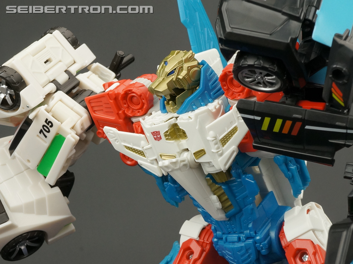 Transformers Generations Combiner Wars Sky Reign (Image #56 of 108)