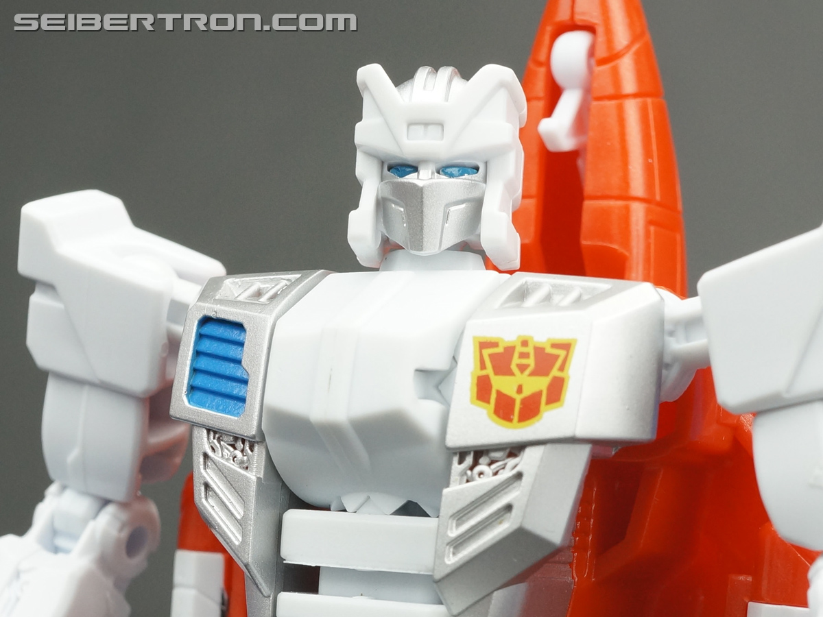 Transformers Generations Combiner Wars Firefly (Image #82 of 101) Transformers Generations Combiner Wars Firefly (Image #82 of 101)