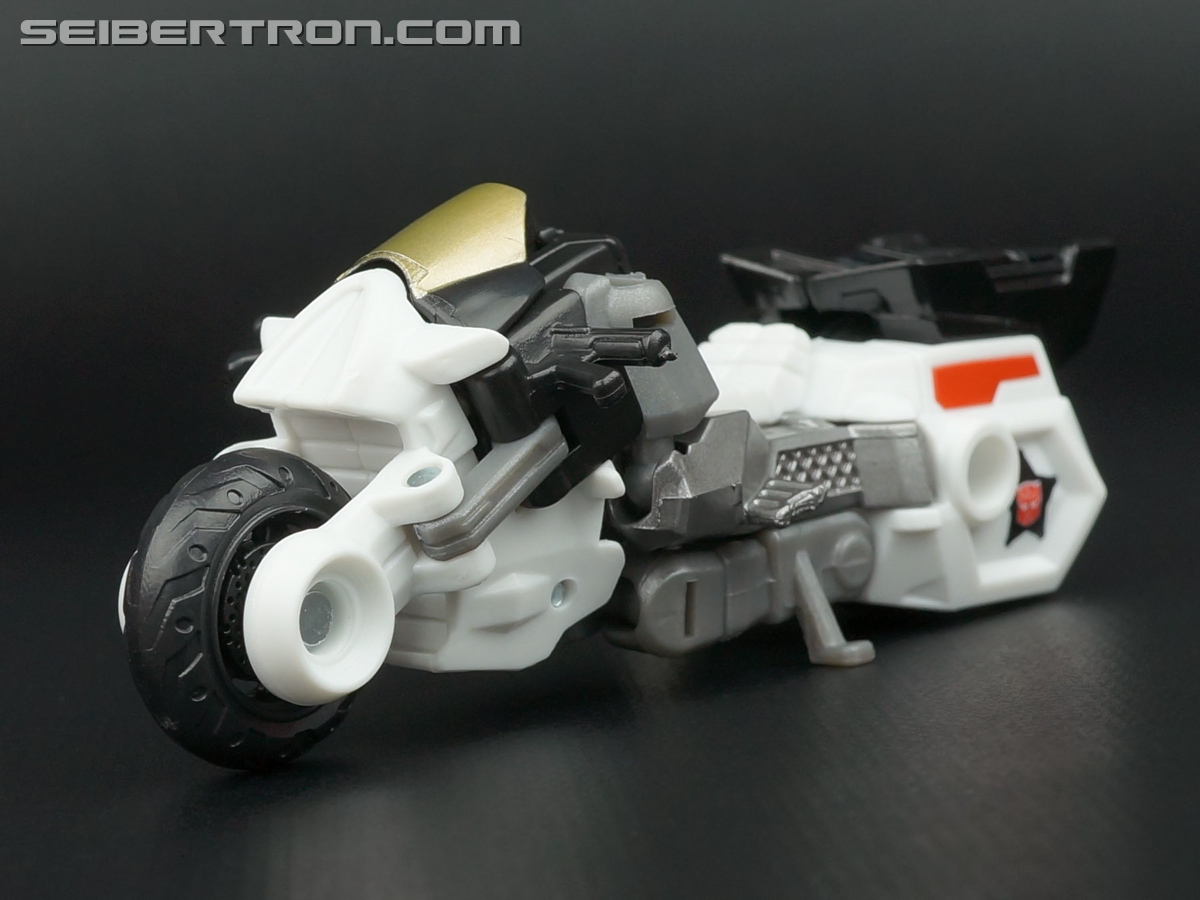 Transformers Generations Combiner Wars Groove (Image #34 of 112)