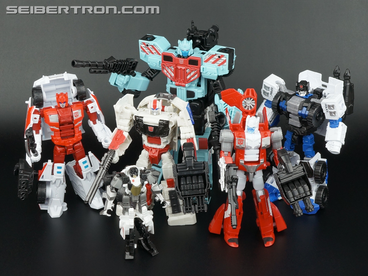 Transformers Generations Combiner Wars Groove (Image #100 of 112)