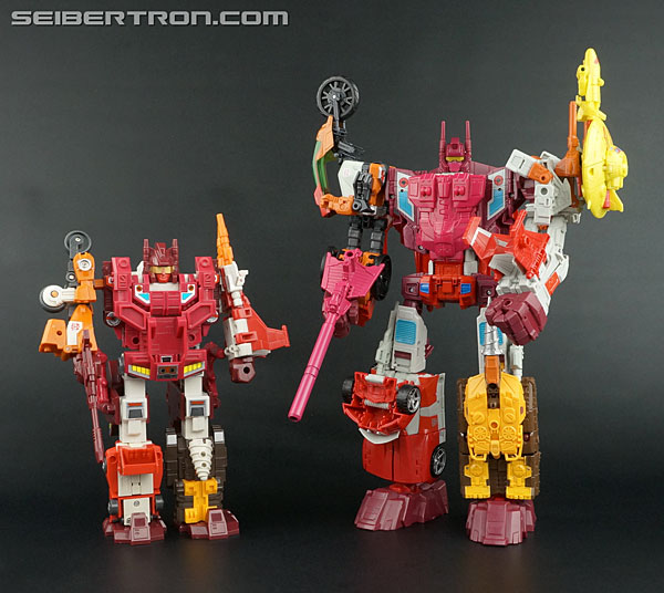 Transformers News: New Galleries: Combiner Wars Computron set with Technobots and Scrounge Transformers News: New Galleries: Combiner Wars Computron set with Technobots and Scrounge