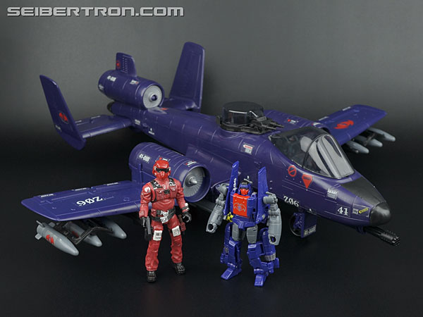 Transformers News: New Gallery: Combiner Wars Viper (G.I. Joe Cobra Rattler and Wild Weasel homage) Transformers News: New Gallery: Combiner Wars Viper (G.I. Joe Cobra Rattler and Wild Weasel homage)