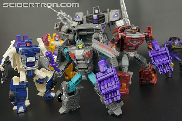 Transformers News: New Galleries: Combiner Wars Air Raid, Breakdown, Dead End, and Offroad