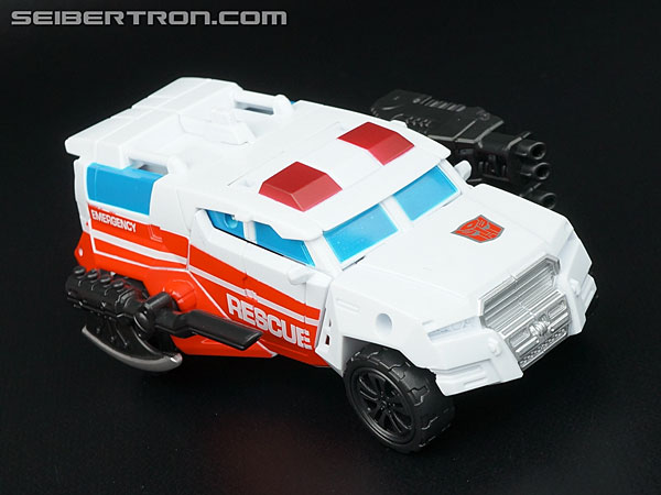 Transformers News: New Galleries: Combiner Wars Defensor and the Protectobots