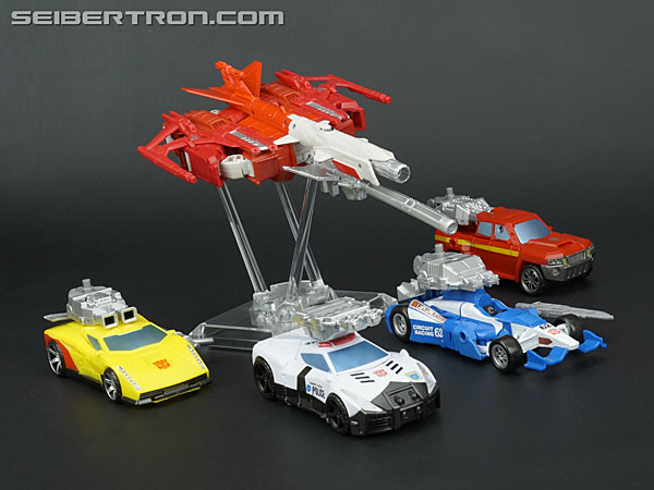 Transformers News: New Galleries: Transformers Generations Combiner Wars Scattershot and Betatron