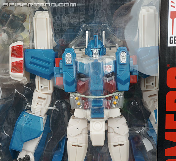 Transformers Generations Combiner Wars Ultra Magnus (Image #2 of 207)
