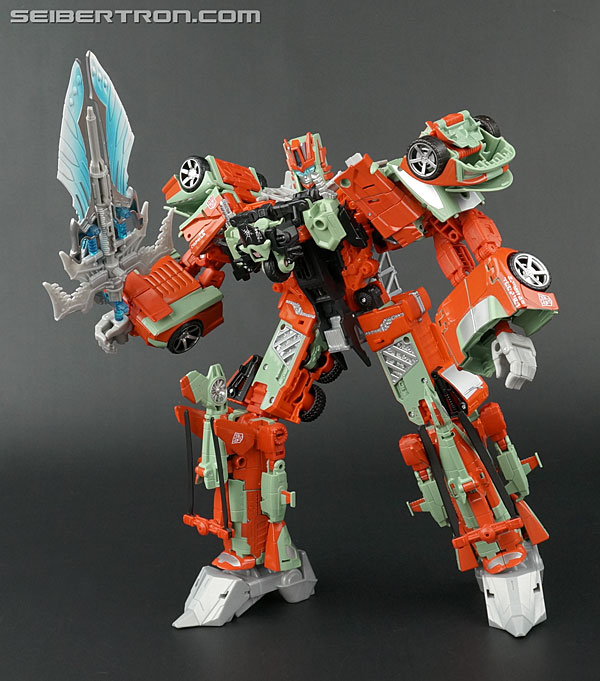 Transformers News: Unboxing Video and Teaser Gallery of Combiner Wars Victorion and the Rust Renegades