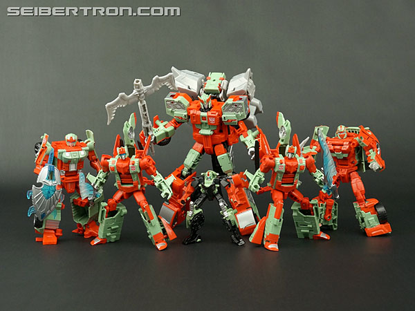 Transformers News: New Galleries: Combiner Wars Victorion and the Rust Renegades plus Legends Class Wreck-Gar