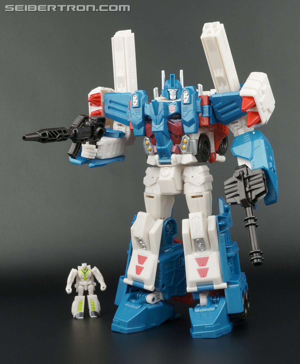Transformers Generations Combiner Wars Ultra Magnus (Image #185 of 207)