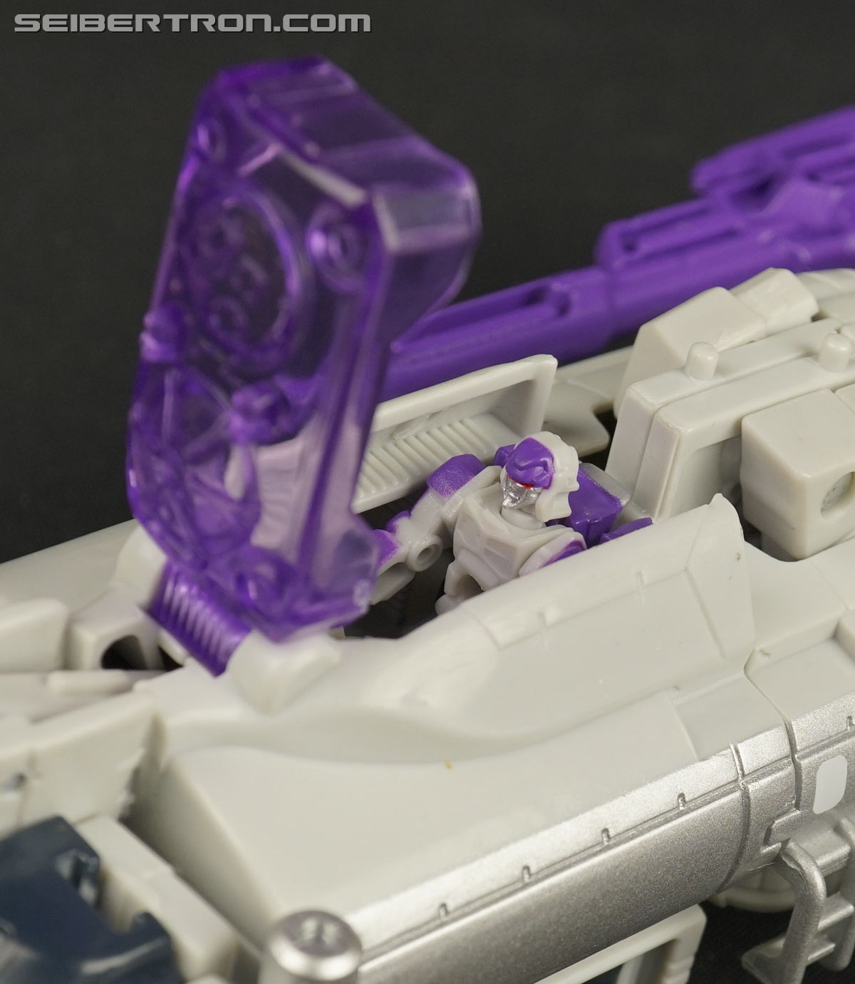 Transformers Legends Headmaster Octane (Image #1 of 41)