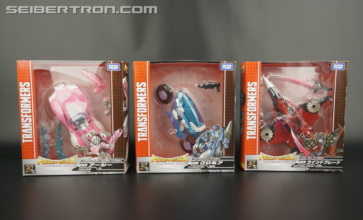 Transformers Legends Chromia (Image #17 of 137)