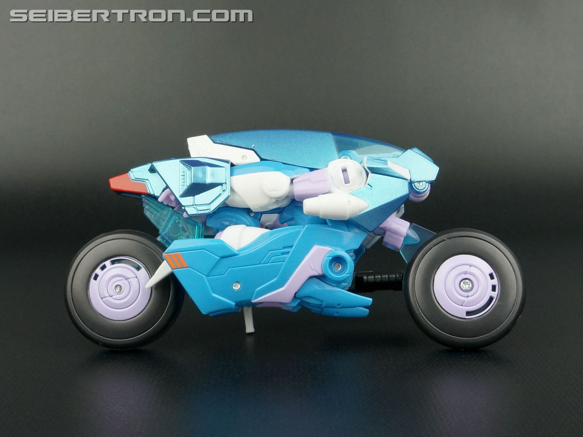 Transformers Legends Chromia (Image #36 of 137)