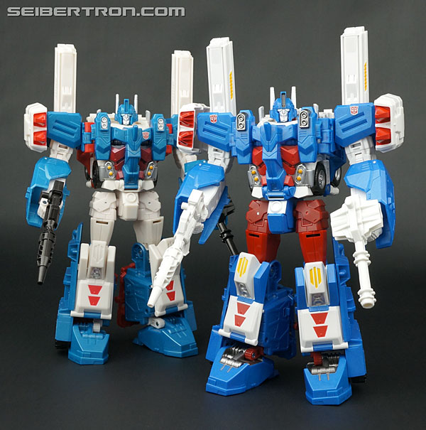 Transformers News: Takara Tomy Transformers Legends Ultra Magnus Videos