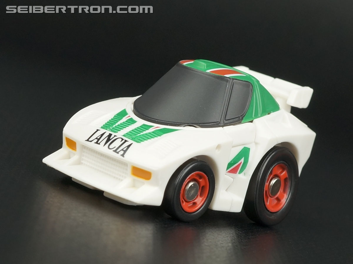 Q-Transformers Wheeljack (Image #21 of 92)
