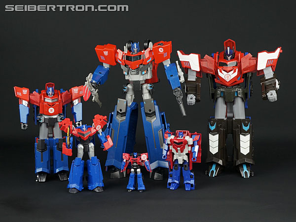 Transformers News: New Gallery: Transformers Adventures TAV21 Optimus Prime Transformers News: New Gallery: Transformers Adventures TAV21 Optimus Prime