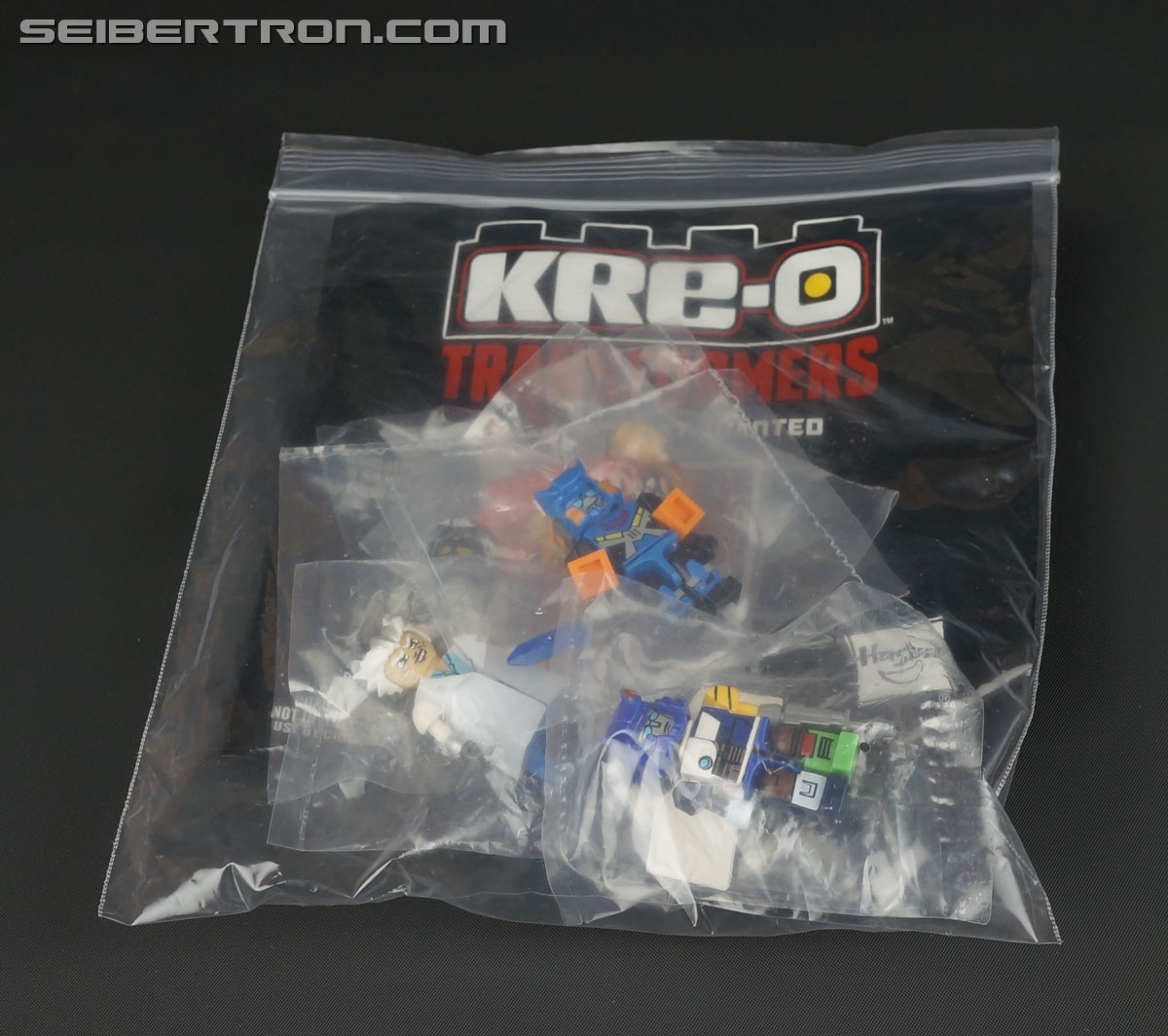 Transformers BotCon Exclusives Autobot Spike (Image #1 of 50)