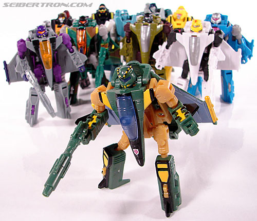 Transformers BotCon Exclusives Waspinator (Image #114 of 125)