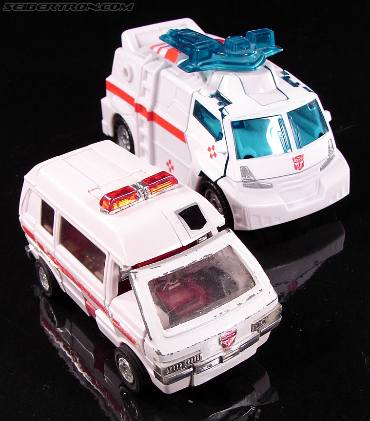 Transformers BotCon Exclusives Ratchet (Image #32 of 141)