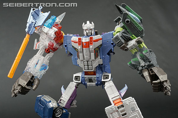 Transformers News: New Galleries: Unite Warriors UW-06 Combiner Haunt Leader Grand Galvatron