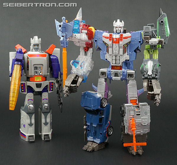 Transformers News: Top 5 Best Transformers Combiners Toys Post G1