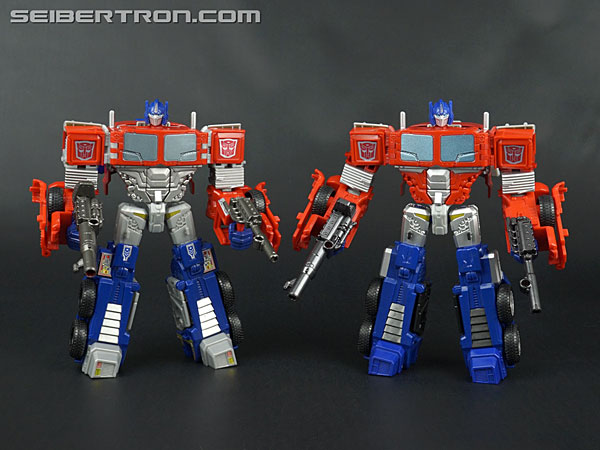 Transformers News: New Galleries: Unite Warriors UN-05 Convoy Grand Prime