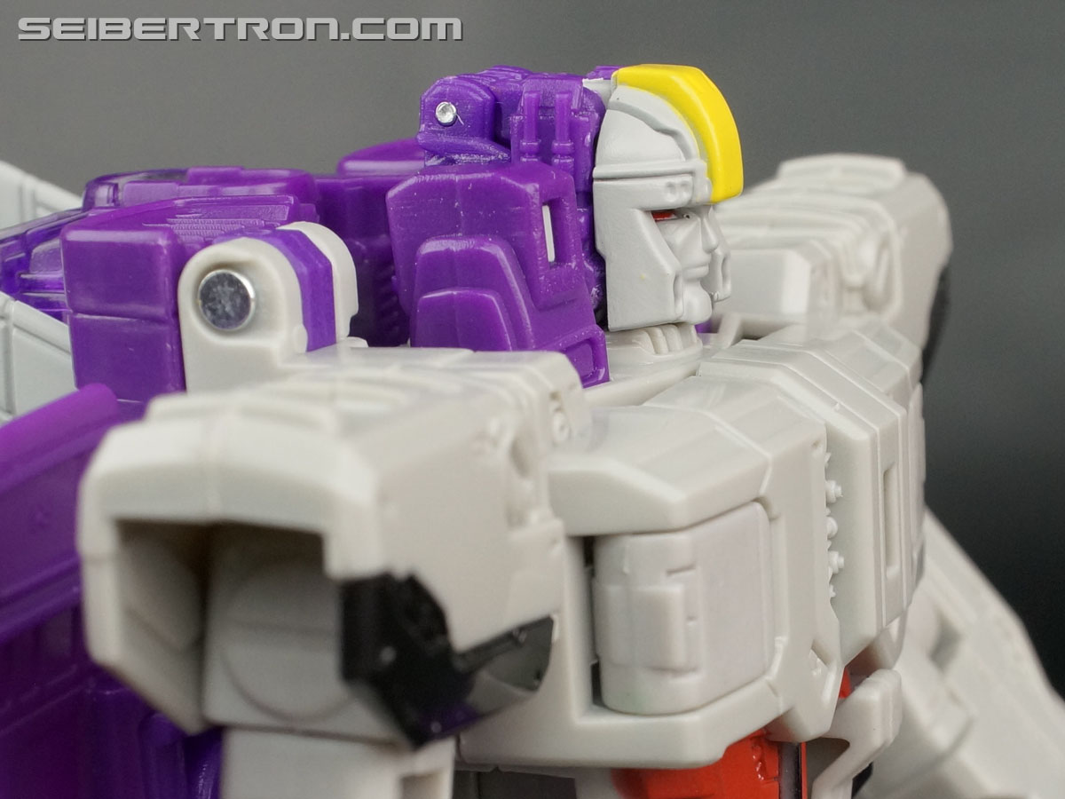 Transformers Titans Return Astrotrain (Image #99 of 179)