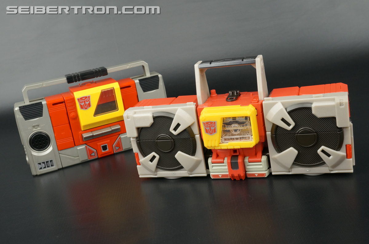 Transformers Titans Return Blaster (Image #49 of 217)
