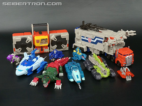Transformers Titans Return Blaster (Image #45 of 217)