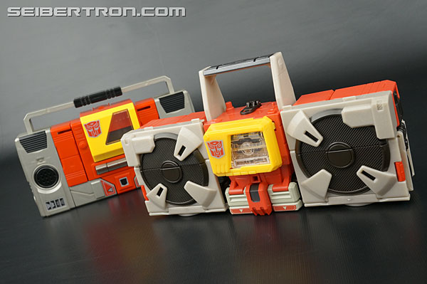 Transformers Titans Return Blaster (Image #50 of 217)