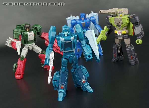 Transformers News: New Galleries: Titans Return Deluxe Blurr with Hyperfire Transformers News: New Galleries: Titans Return Deluxe Blurr with Hyperfire