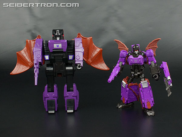 Transformers News: ew Galleries: Titans Return Wolfwire, Mindwipe and Legends LG-22 Skullcruncher Transformers News: ew Galleries: Titans Return Wolfwire, Mindwipe and Legends LG-22 Skullcruncher