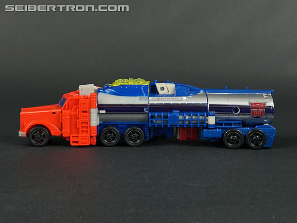 Transformers Titans Return Optimus Prime (Image #36 of 162)