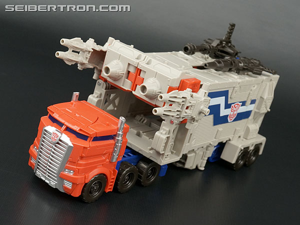 Transformers News: Re: Transformers Titans Return Product Reveals, News, Updates, Rumors, Leaks and more! Transformers News: Re: Transformers Titans Return Product Reveals, News, Updates, Rumors, Leaks and more!