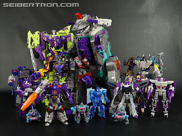 Transformers News: New Galleries: Titans Return Titan Class Trypticon with Full-Tilt and Necro Transformers News: New Galleries: Titans Return Titan Class Trypticon with Full-Tilt and Necro